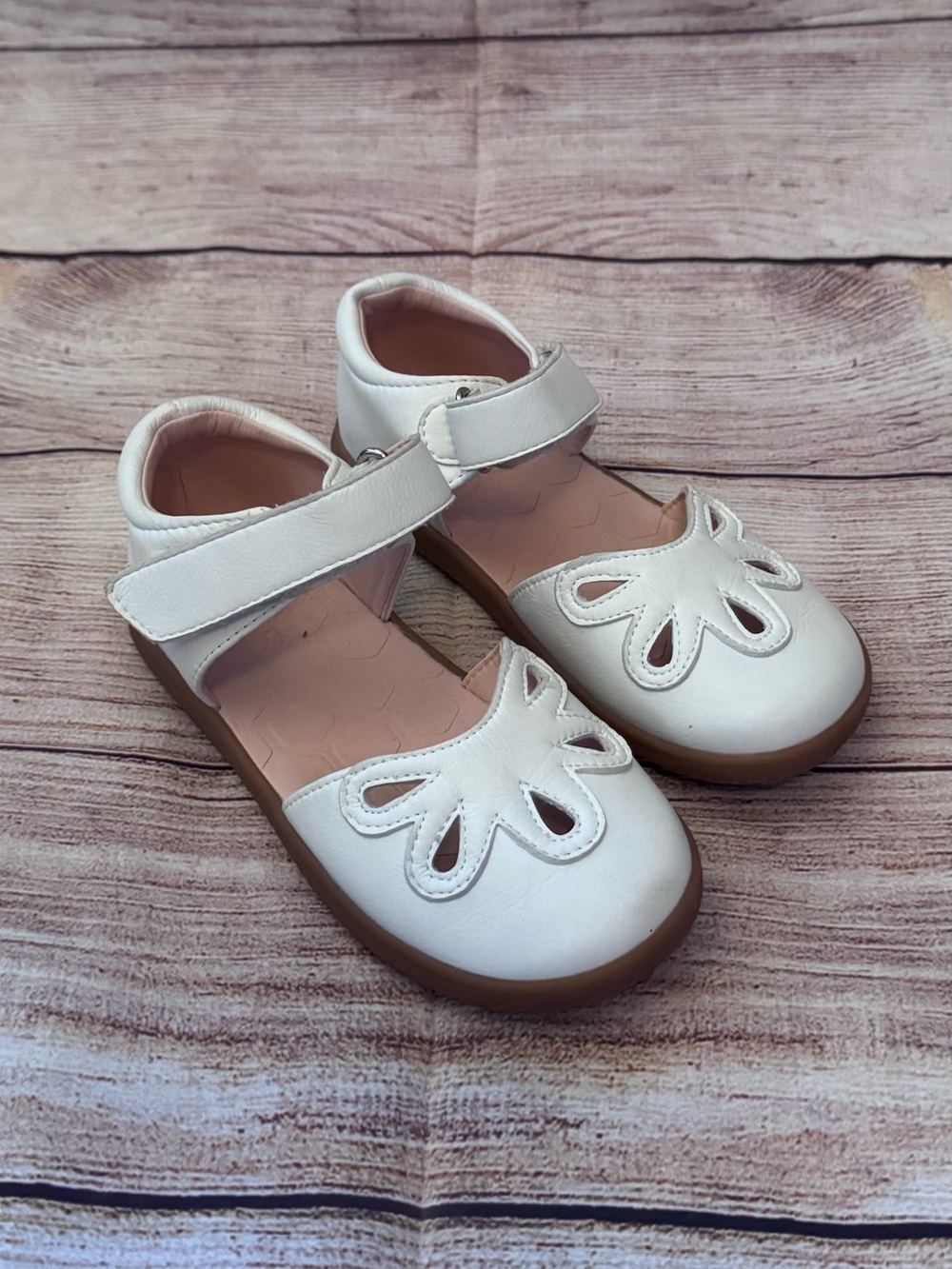 Livie & Luca White Dew Drop Shoes